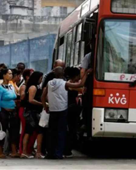 Acompanhar horários de ônibus no aplicativo